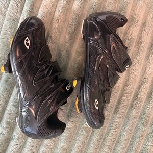 Giro Black Cycling/Spin Shoes With Look Clips